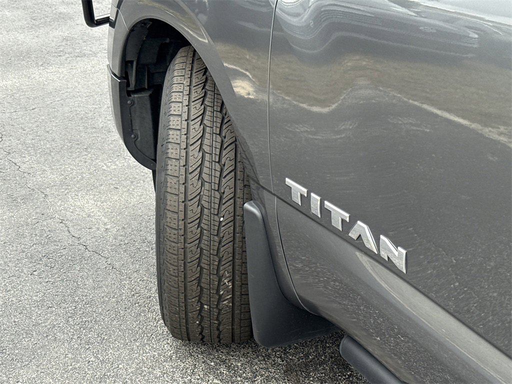 Certified 2023 Nissan Titan SV w/ SV Convenience Package image 45
