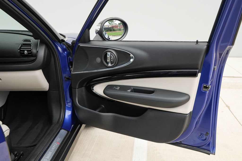Used 2019 MINI Cooper Clubman S w/ Starlight Blue Edition AWD/4WD image 18
