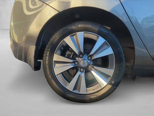 Used 2015 Nissan Leaf SV w/ LED & Quick Charge Package image 21