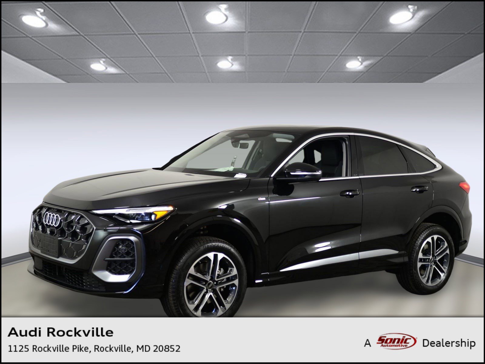 New 2025 Audi Q5 Prestige