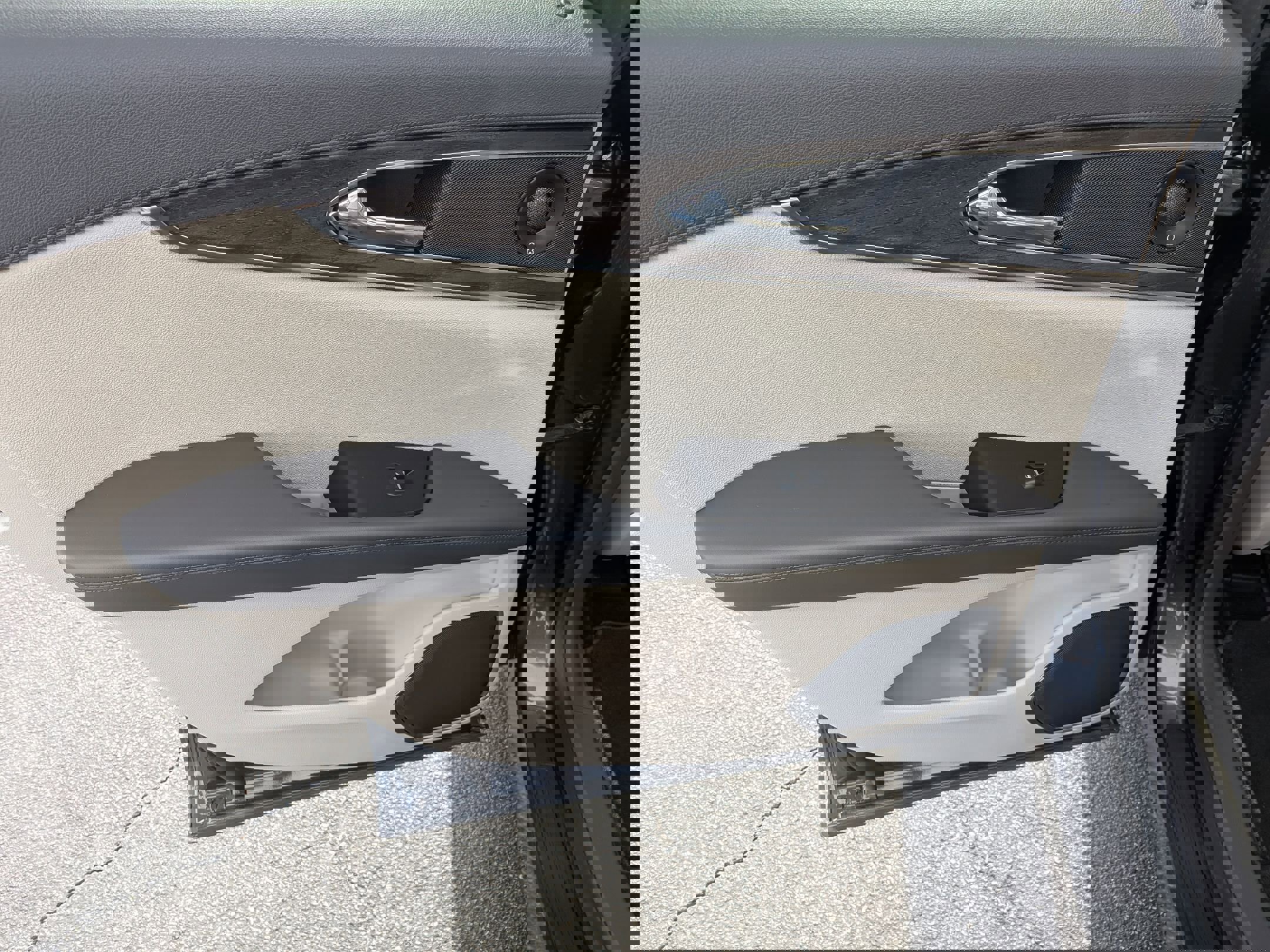 Used 2020 Lincoln Nautilus Reserve w/ Equipment Group 201A image 25