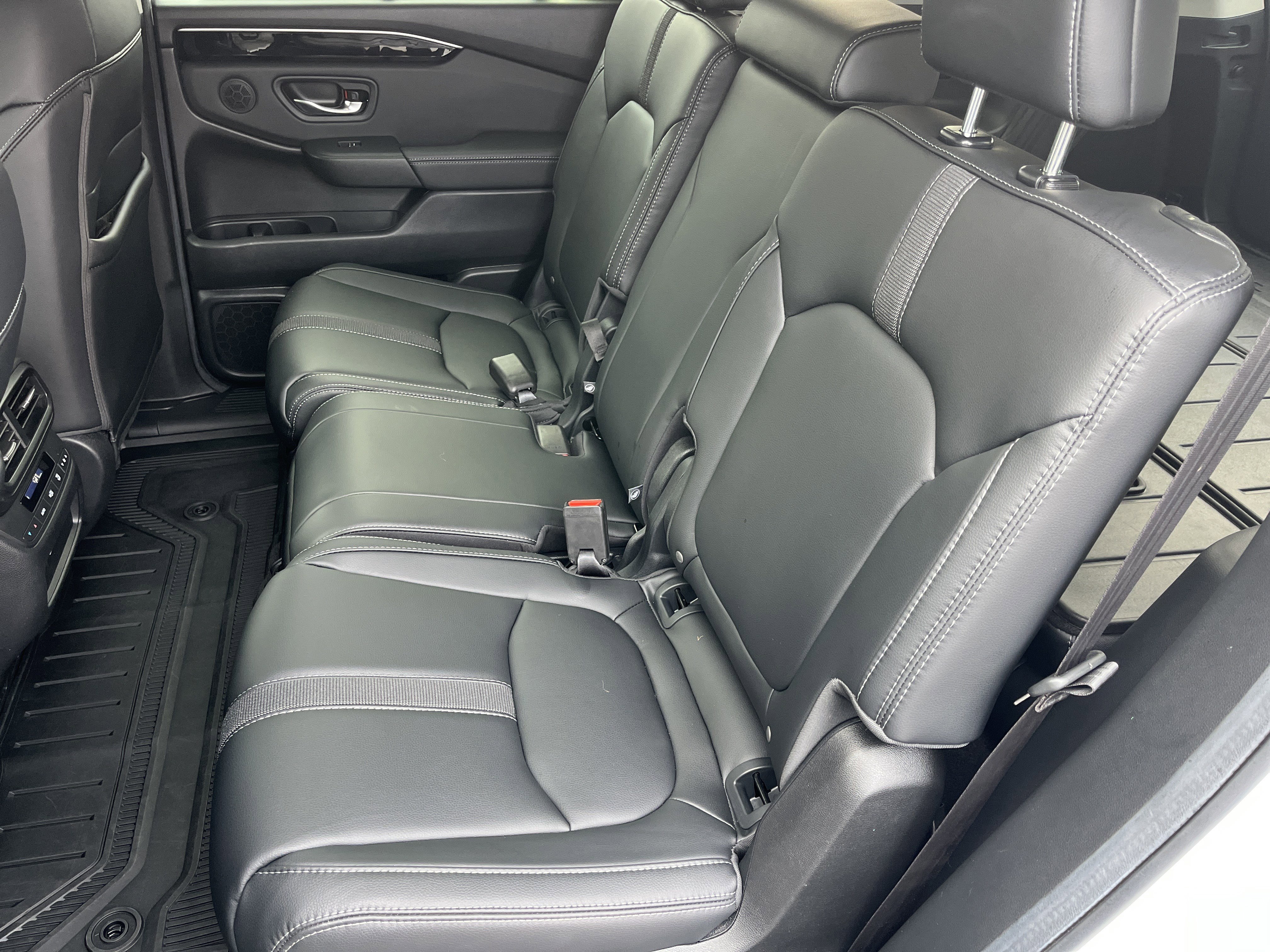 Certified 2025 Honda Pilot EX-L image 19