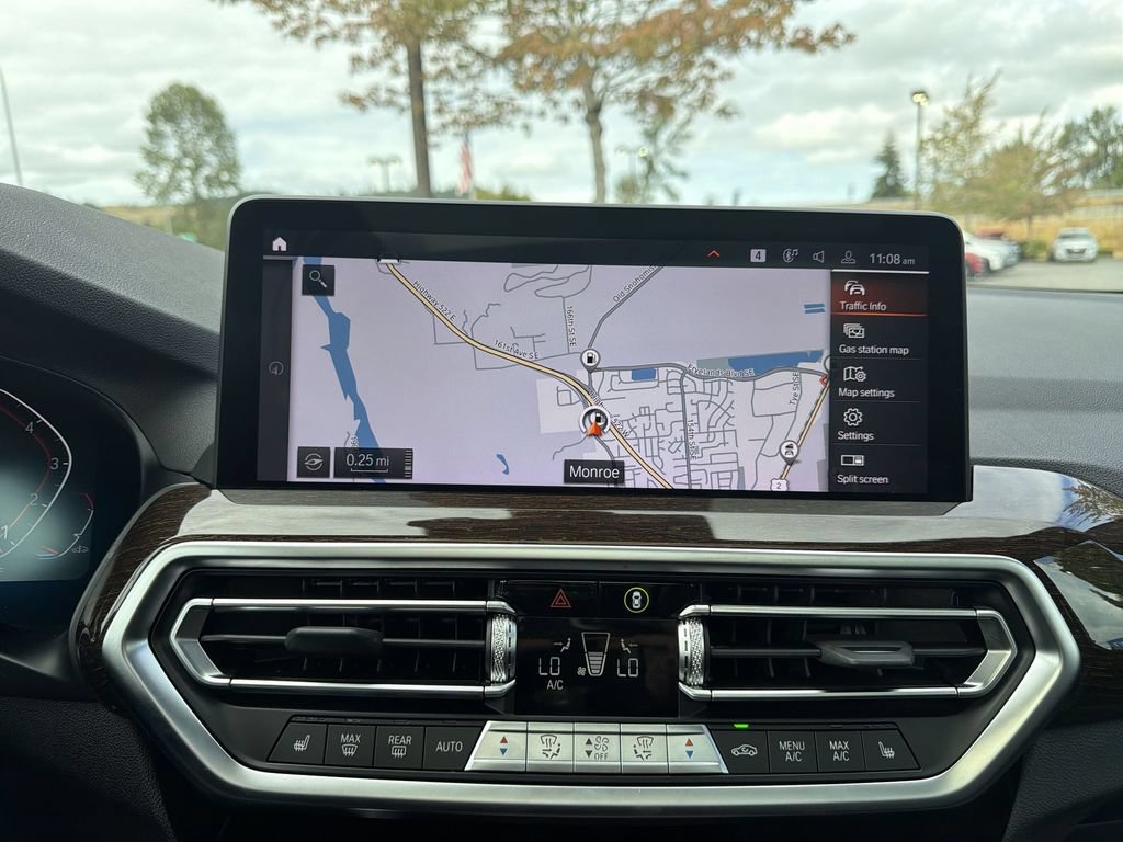 Used 2023 BMW X4 xDrive30i AWD/4WD image 15