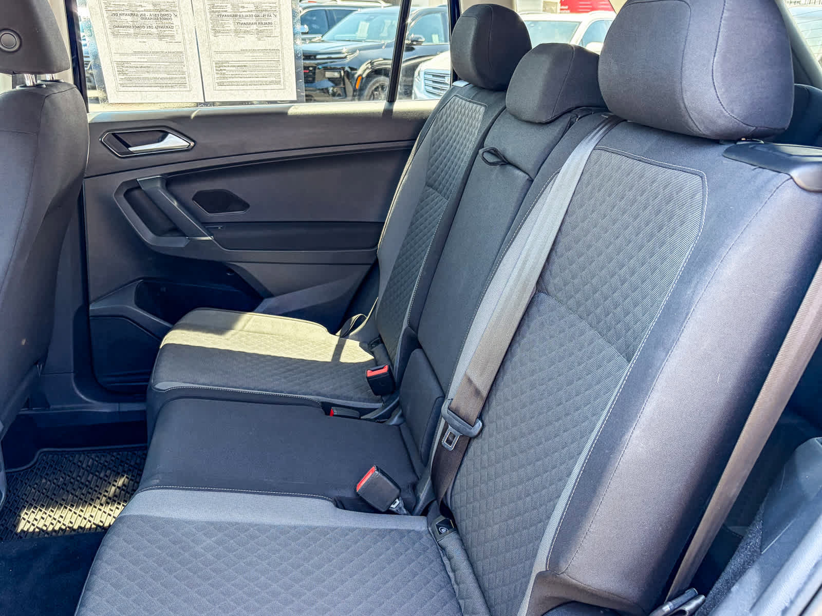 Used 2018 Volkswagen Tiguan S FWD image 17