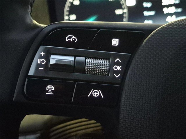 Used 2026 Hyundai Ioniq 5 SEL AWD/4WD image 16