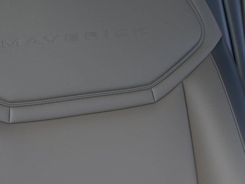 New 2025 Ford Maverick Lariat w/ 4K Tow Package image 17