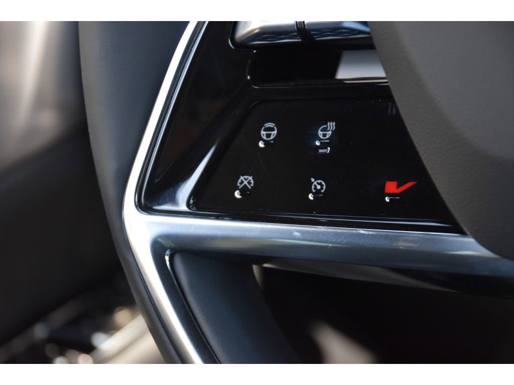 New 2026 Cadillac Vistiq Sport image 34