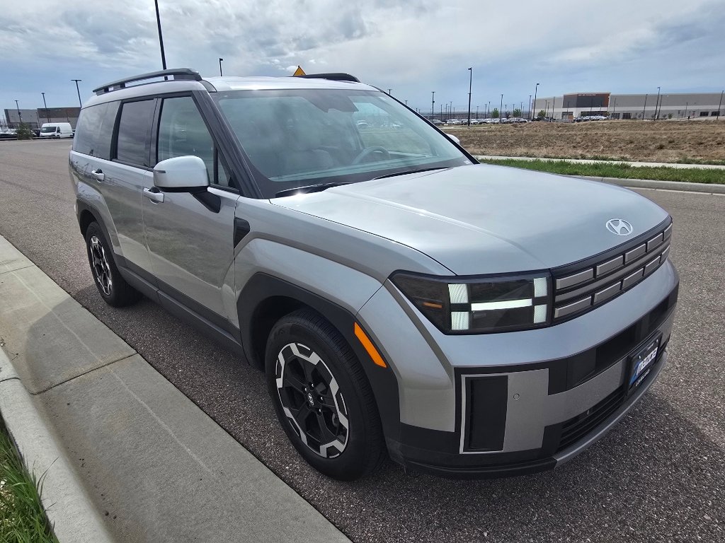 Used 2025 Hyundai Santa Fe SEL image 7
