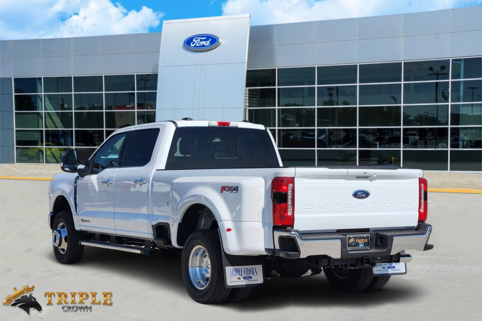 New 2026 Ford F350 Lariat w/ Lariat Premium Package AWD/4WD image 4