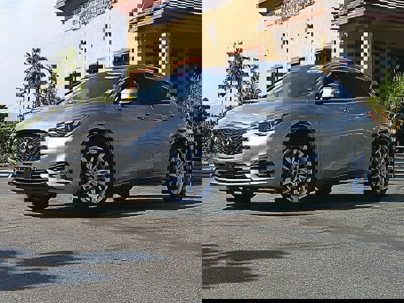 Used 2019 INFINITI QX30 w/ Cargo Package