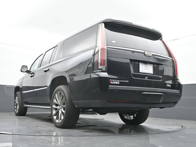 Used 2018 Cadillac Escalade ESV Premium Luxury AWD/4WD image 54