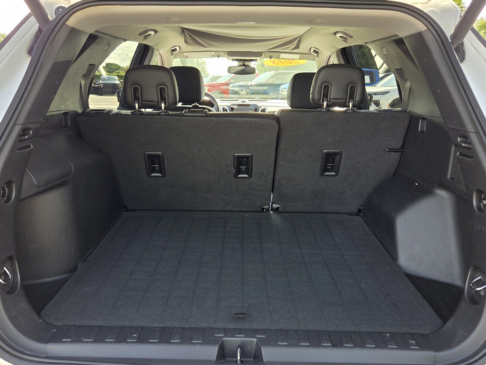Certified 2018 Chevrolet Equinox Premier FWD image 13