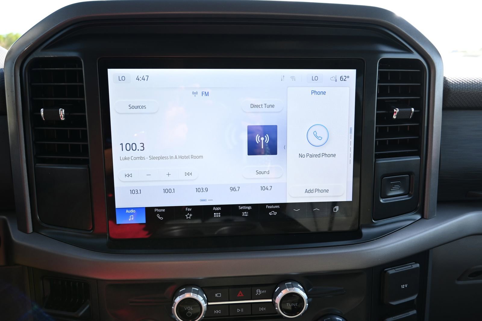 Used 2025 Ford F150 XLT w/ Equipment Group 301A Standard image 13