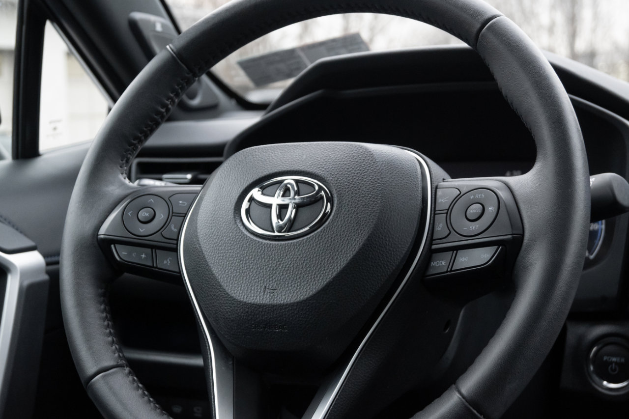 Used 2023 Toyota RAV4 XSE image 25