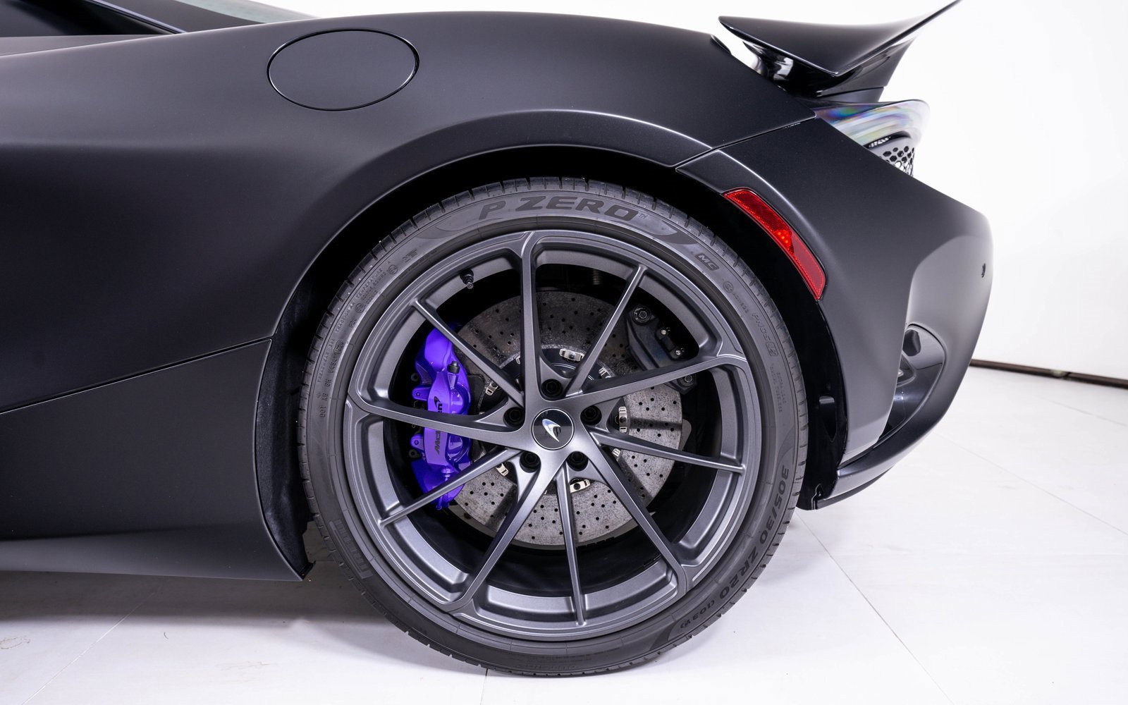 Used 2024 McLaren 750S Spider image 19