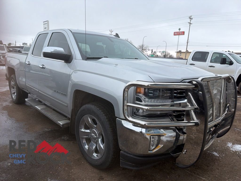 Used 2016 Chevrolet Silverado 1500 LTZ image 30