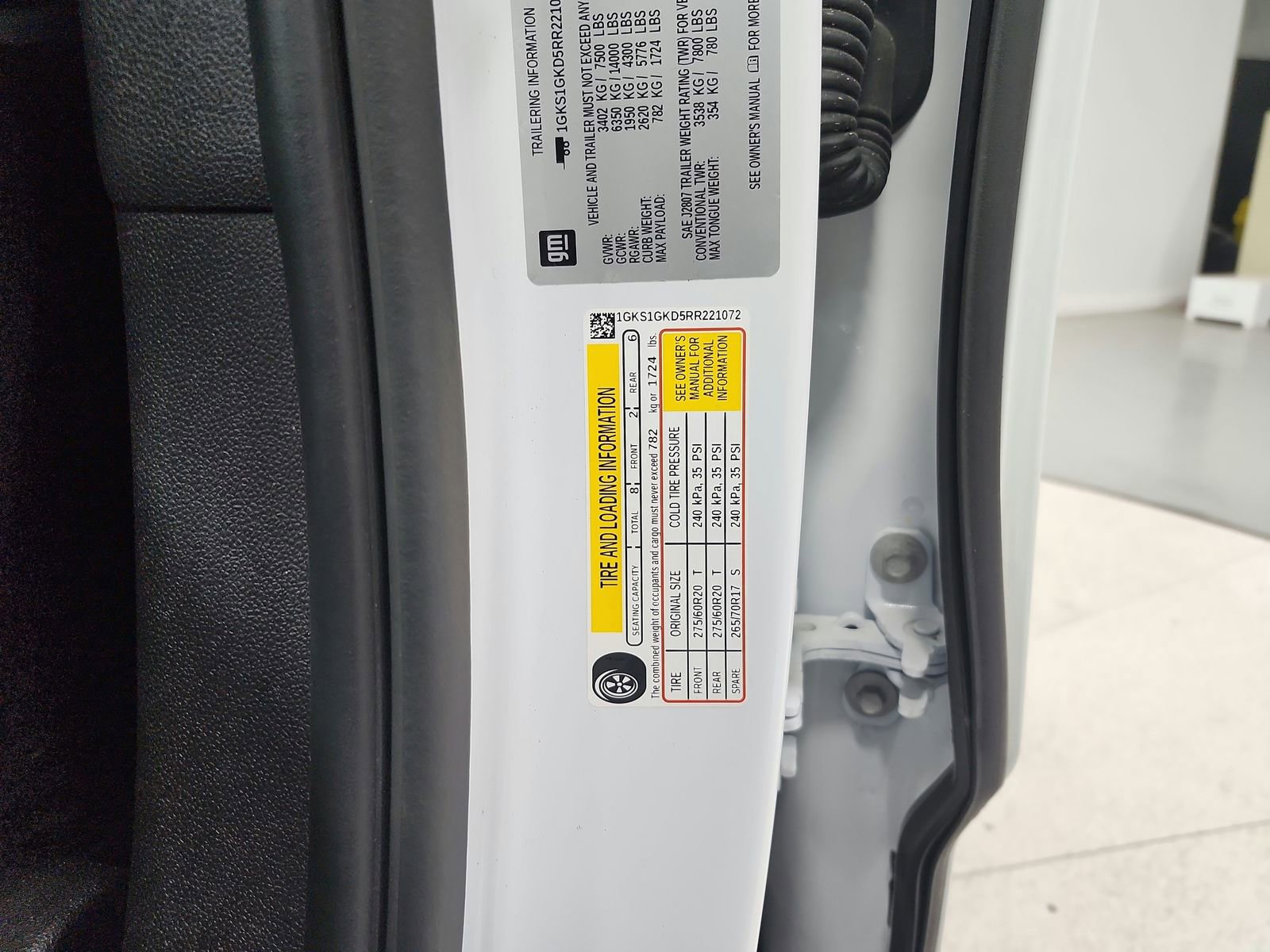 Used 2024 GMC Yukon XL SLT image 19