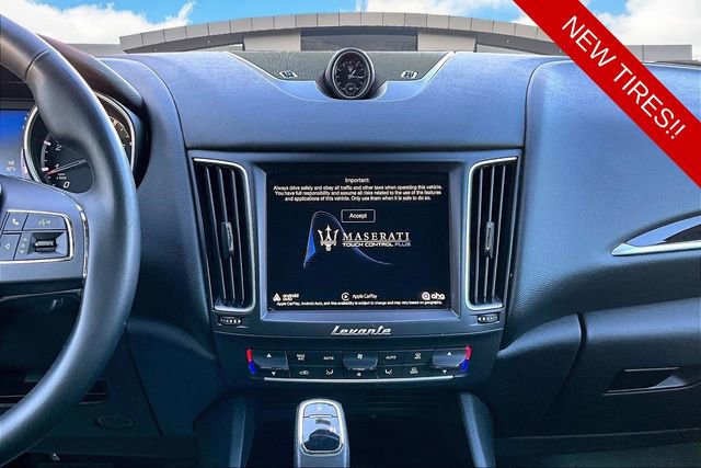 Used 2019 Maserati Levante image 6
