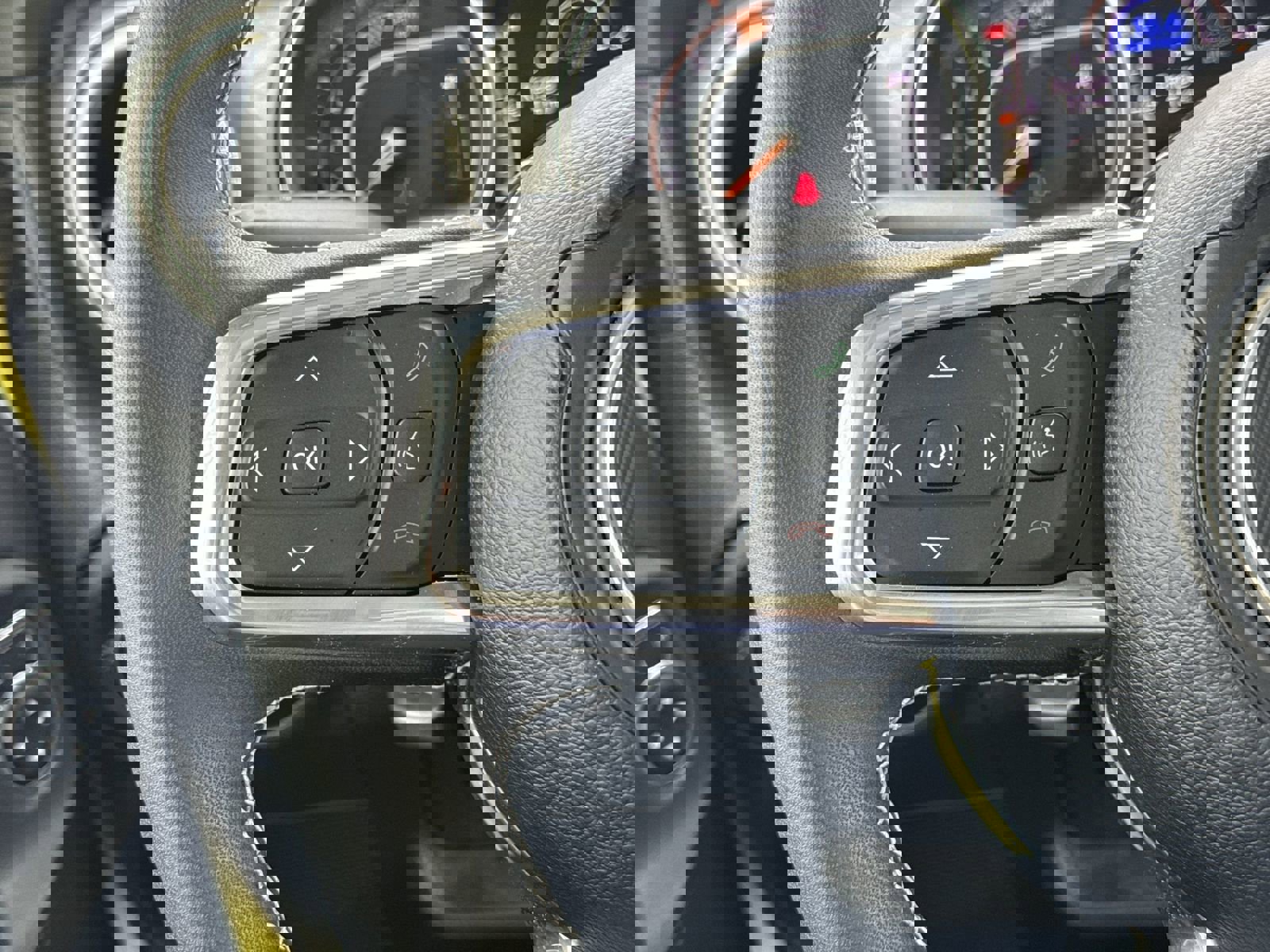 Used 2023 Jeep Wrangler Sahara image 18