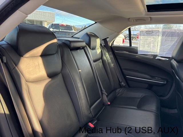 Used 2023 Chrysler 300 Touring L w/ Popular Equipment Group image 33