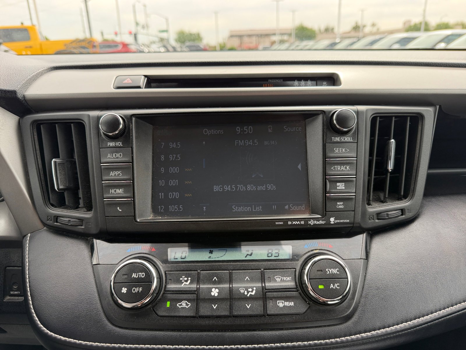 Used 2017 Toyota RAV4 XLE w/ Premium Special Value Package image 11