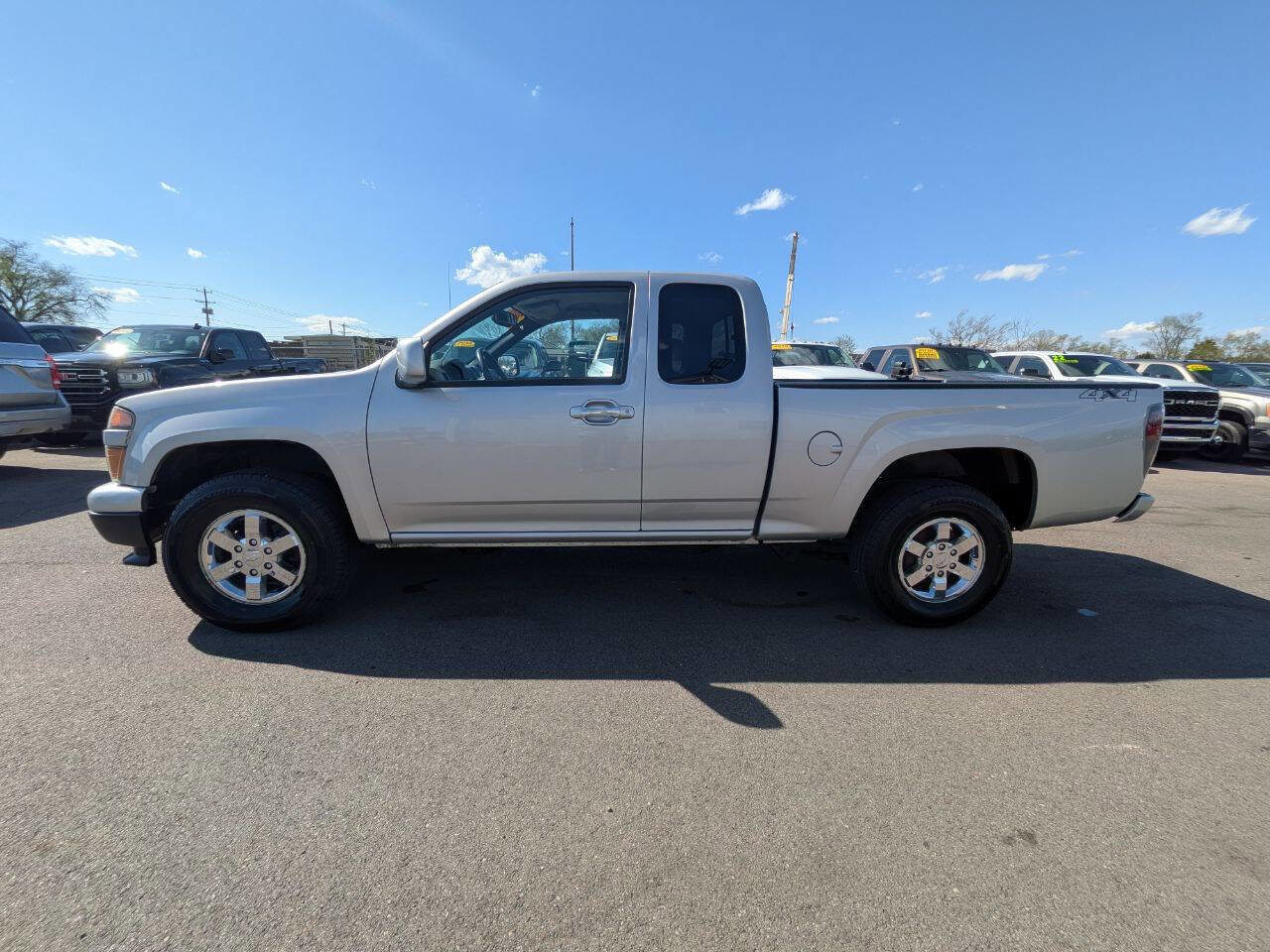 Used 2011 Chevrolet Colorado LT w/ Power Convenience Package image 2