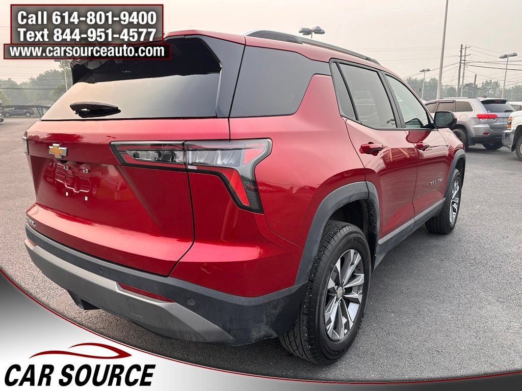 Used 2025 Chevrolet Equinox LT w/ Convenience Package II FWD image 6