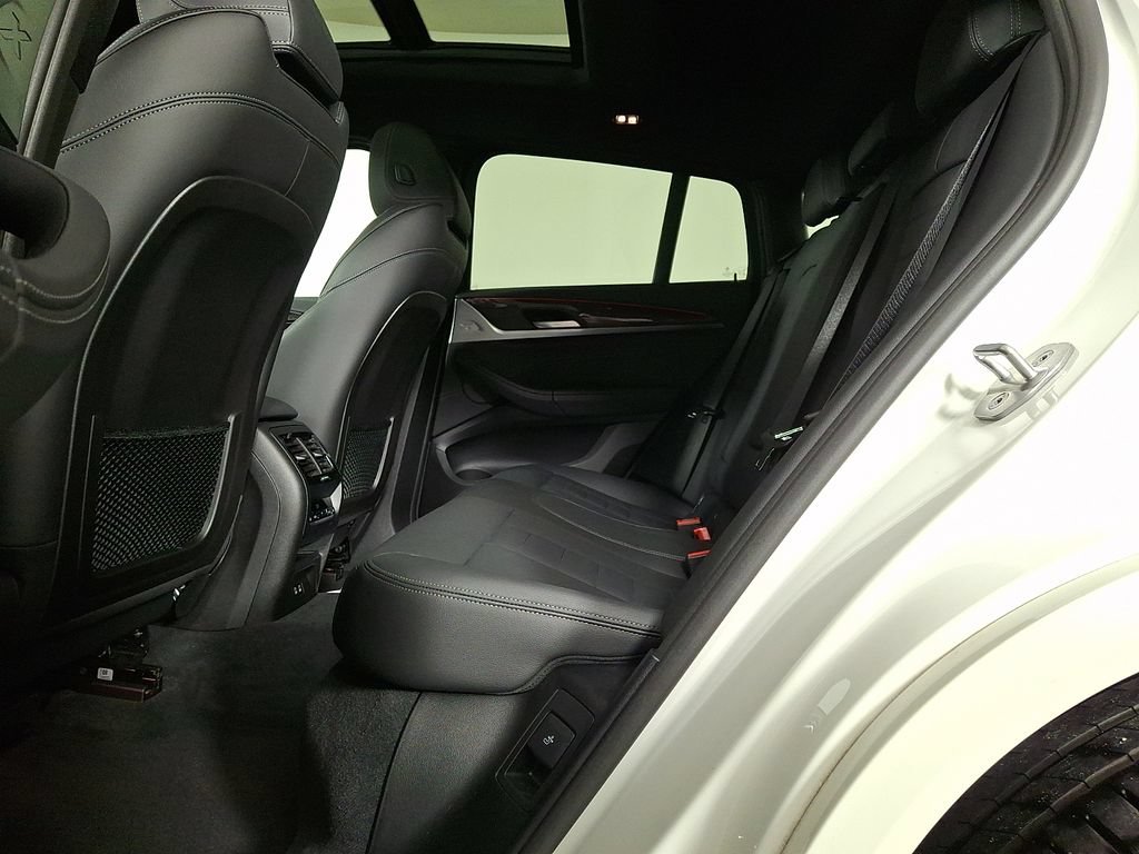 Used 2022 BMW X4 M40i w/ Premium Package AWD/4WD image 13