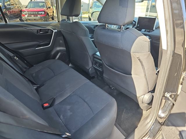 Used 2023 Toyota RAV4 LE image 11