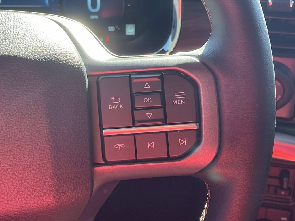 Used 2025 Ford F150 Lariat w/ Equipment Group 501A Mid image 31