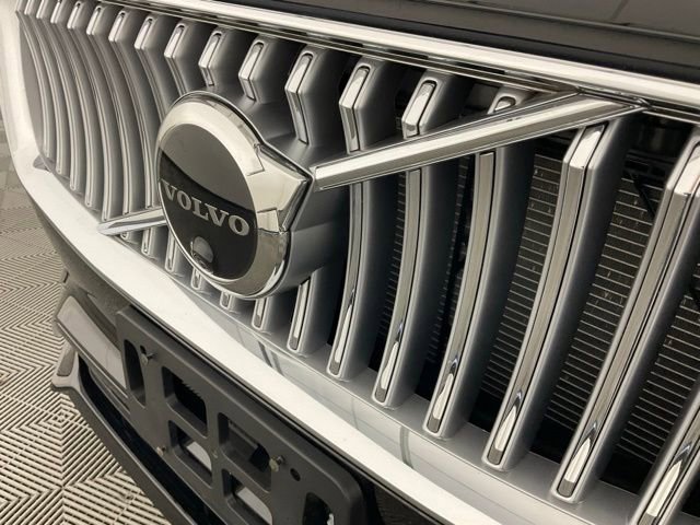 Certified 2023 Volvo XC90 B6 Plus w/ Protection Package Premier image 9