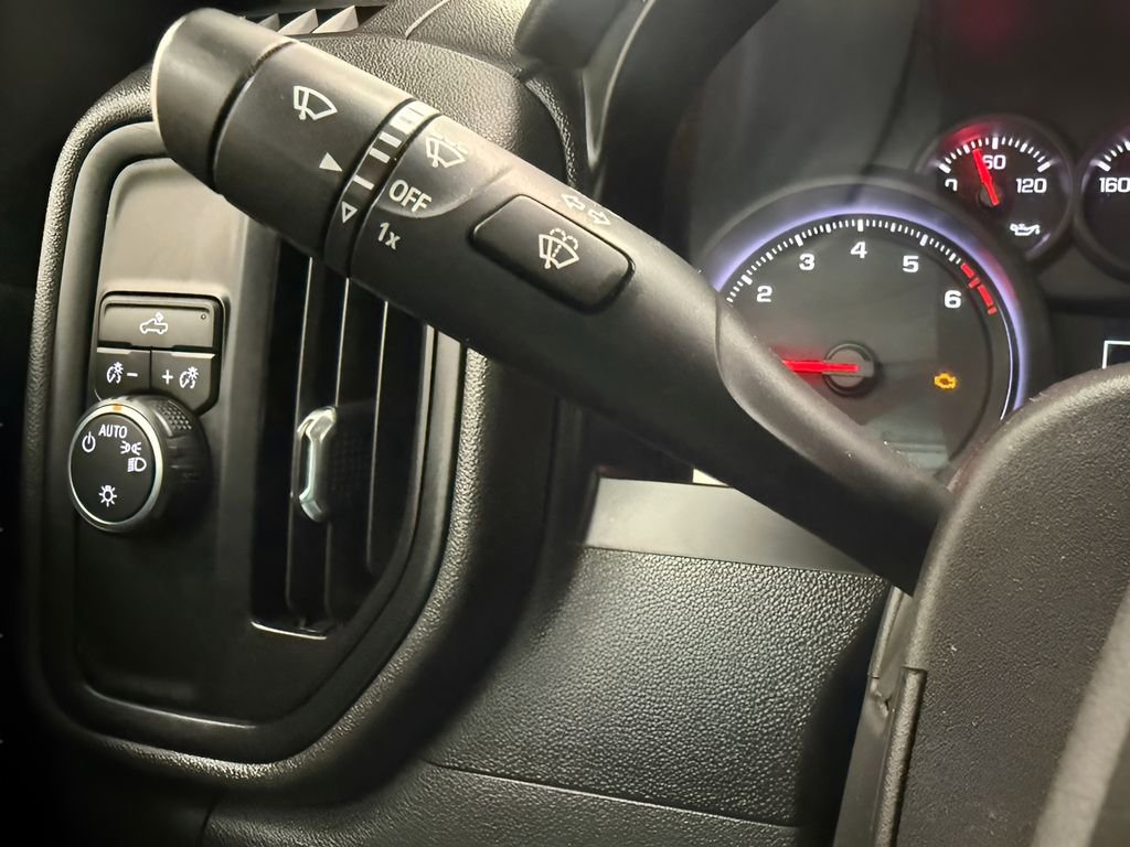 Used 2020 Chevrolet Silverado 1500 Custom w/ Custom Value Package RWD image 20