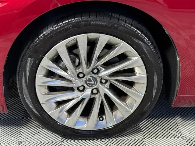 Used 2023 Lexus ES 350 w/ Accessory Package (Z2) FWD image 13