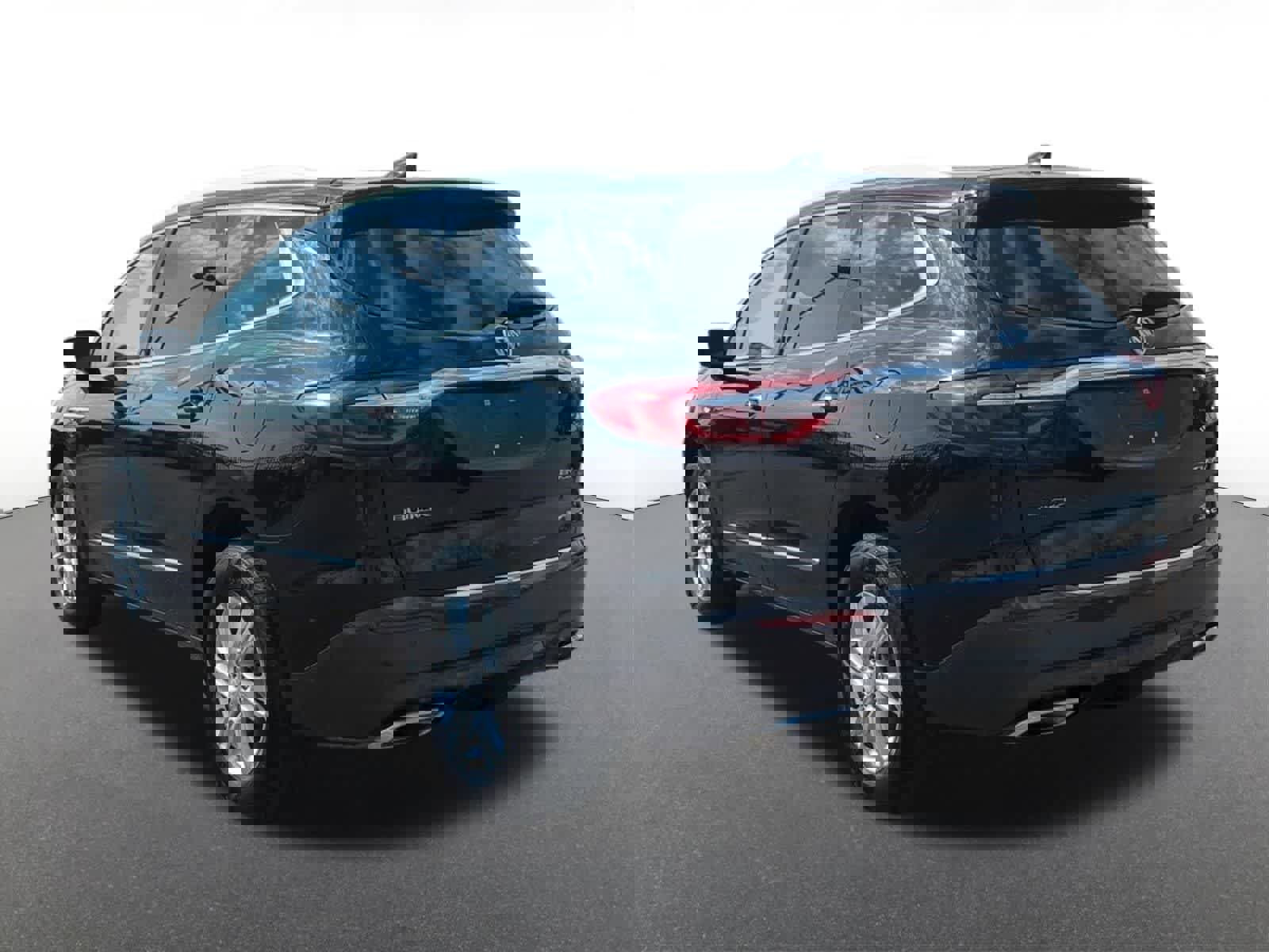 Used 2018 Buick Enclave Essence AWD/4WD image 4