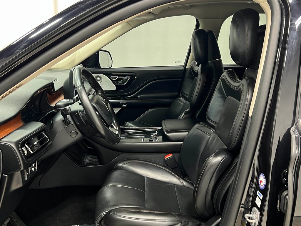 Used 2020 Lincoln Aviator Reserve w/ Equipment Group 201A AWD/4WD image 14