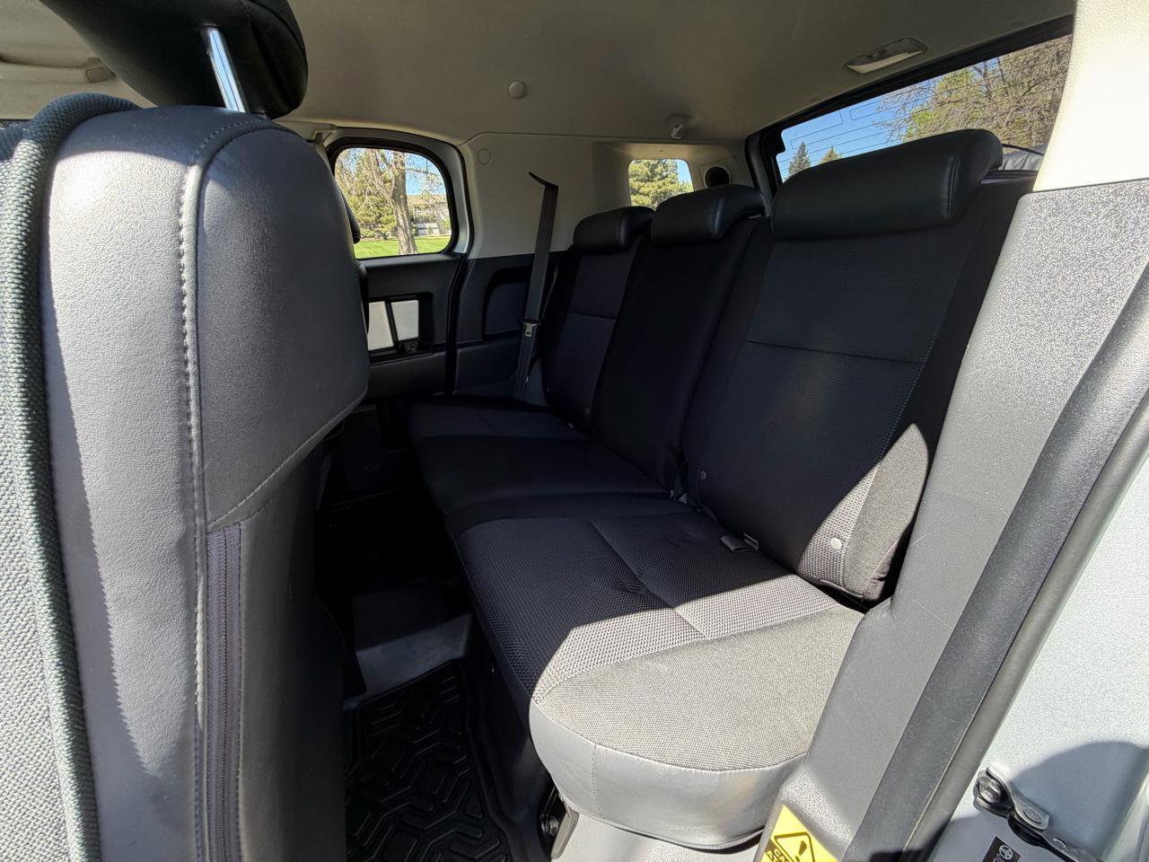 Used 2007 Toyota FJ Cruiser 4WD image 13