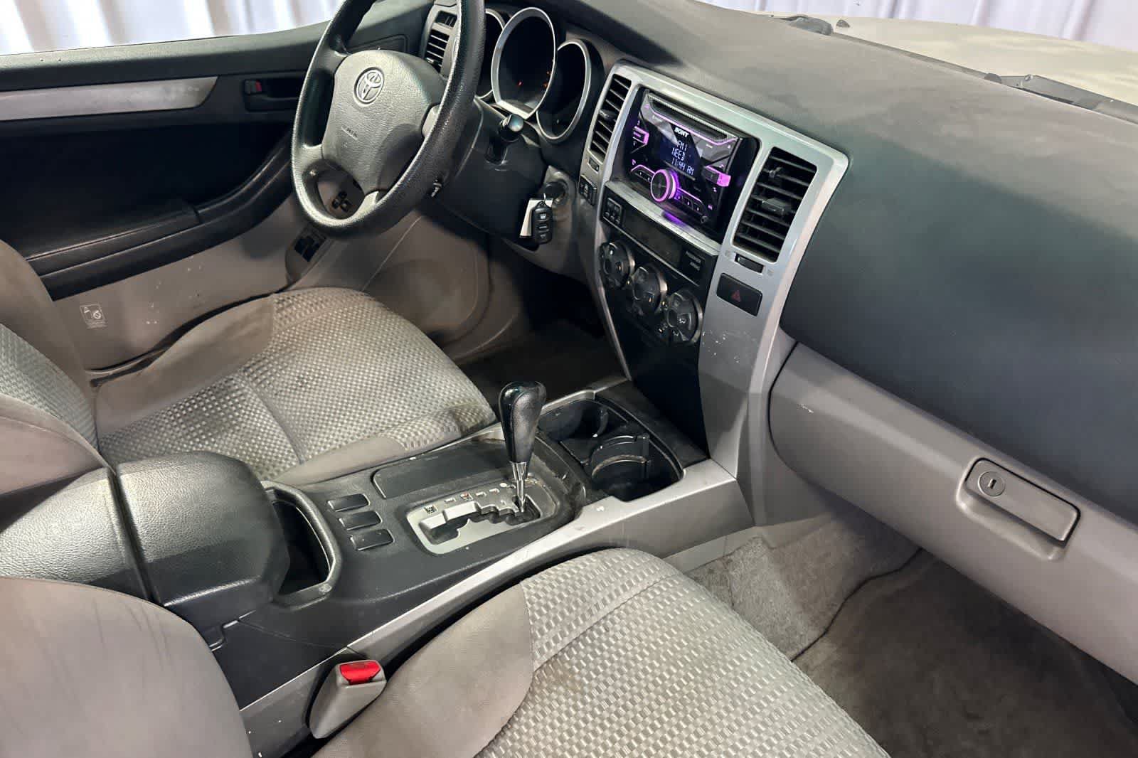 Used 2006 Toyota 4Runner SR5 RWD image 18