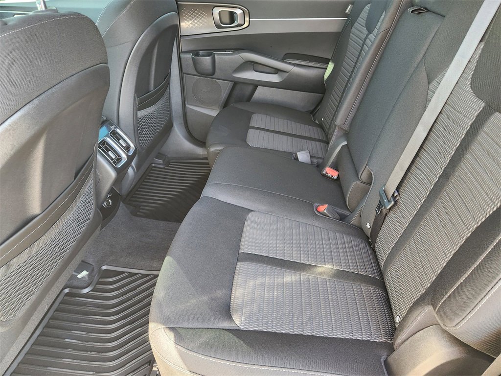 New 2026 Kia Sorento LX image 19