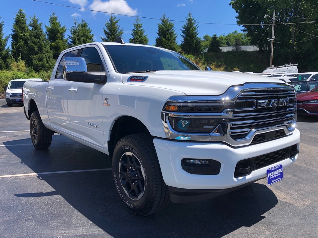 Used 2026 RAM 2500 Laramie AWD/4WD image 8