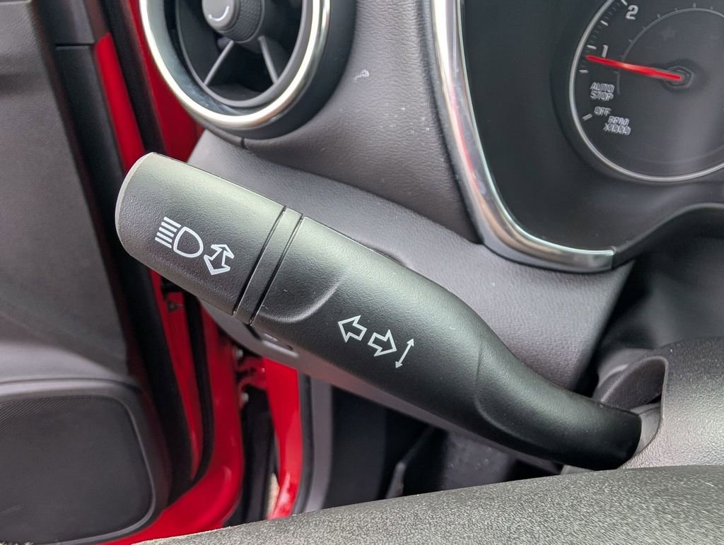 Used 2019 Chevrolet Blazer LT image 29