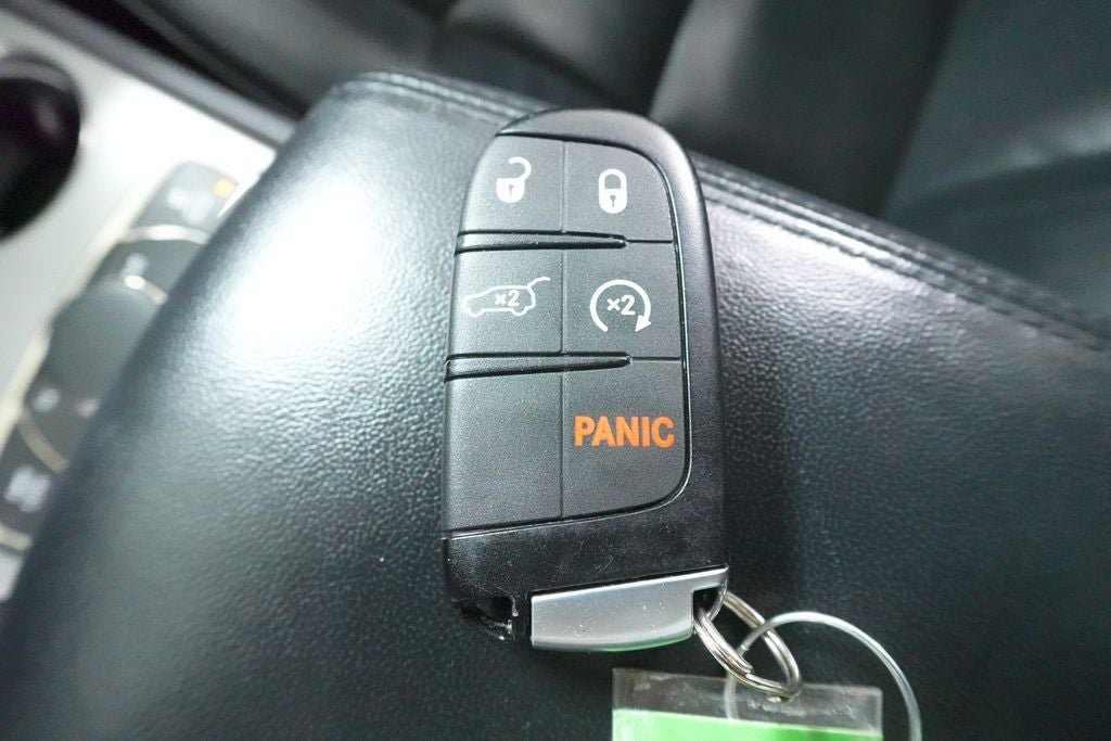 Used 2020 Jeep Grand Cherokee High Altitude AWD/4WD image 23