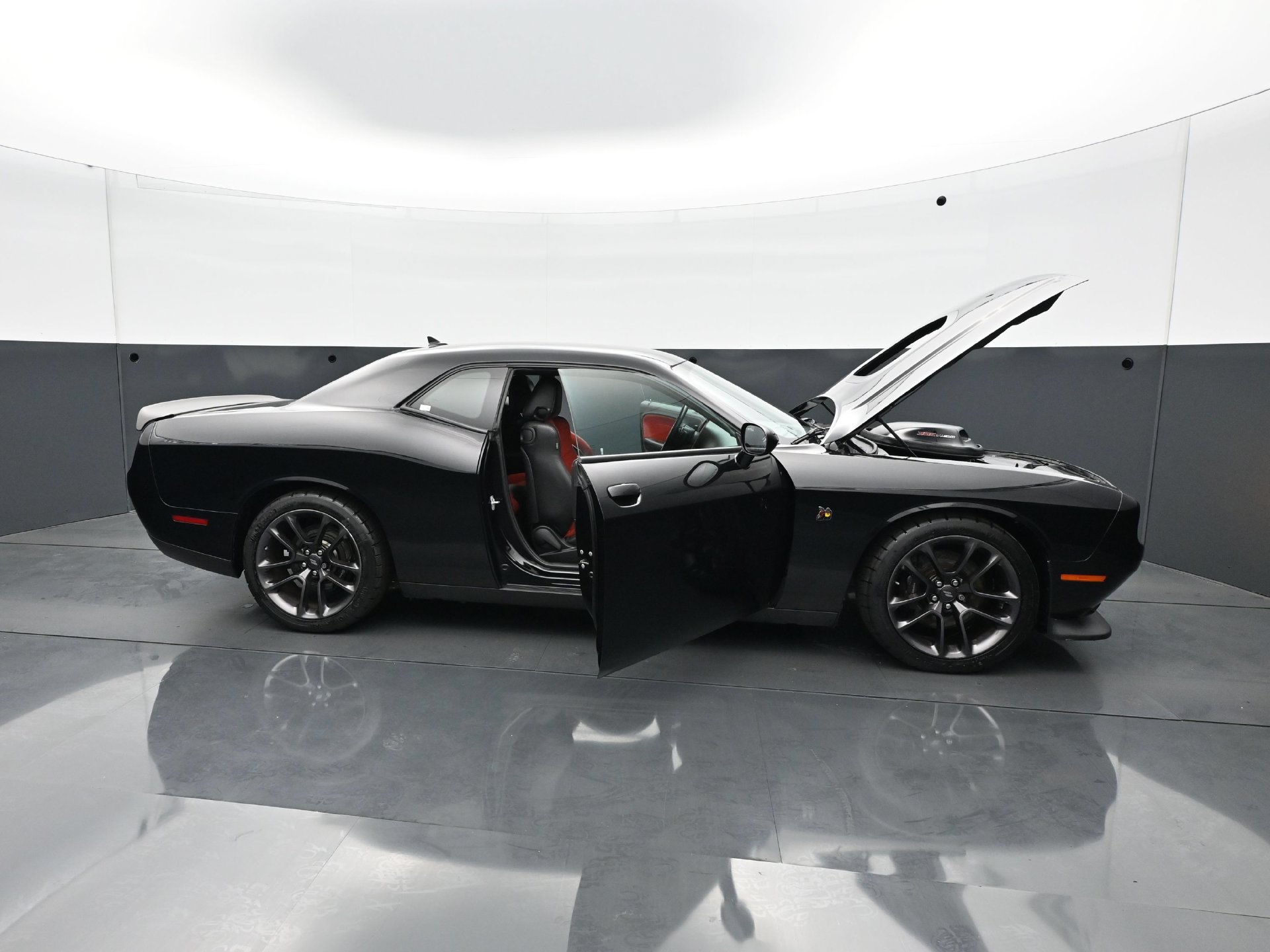 Used 2021 Dodge Challenger R/T Scat Pack w/ Shaker Package RWD image 37