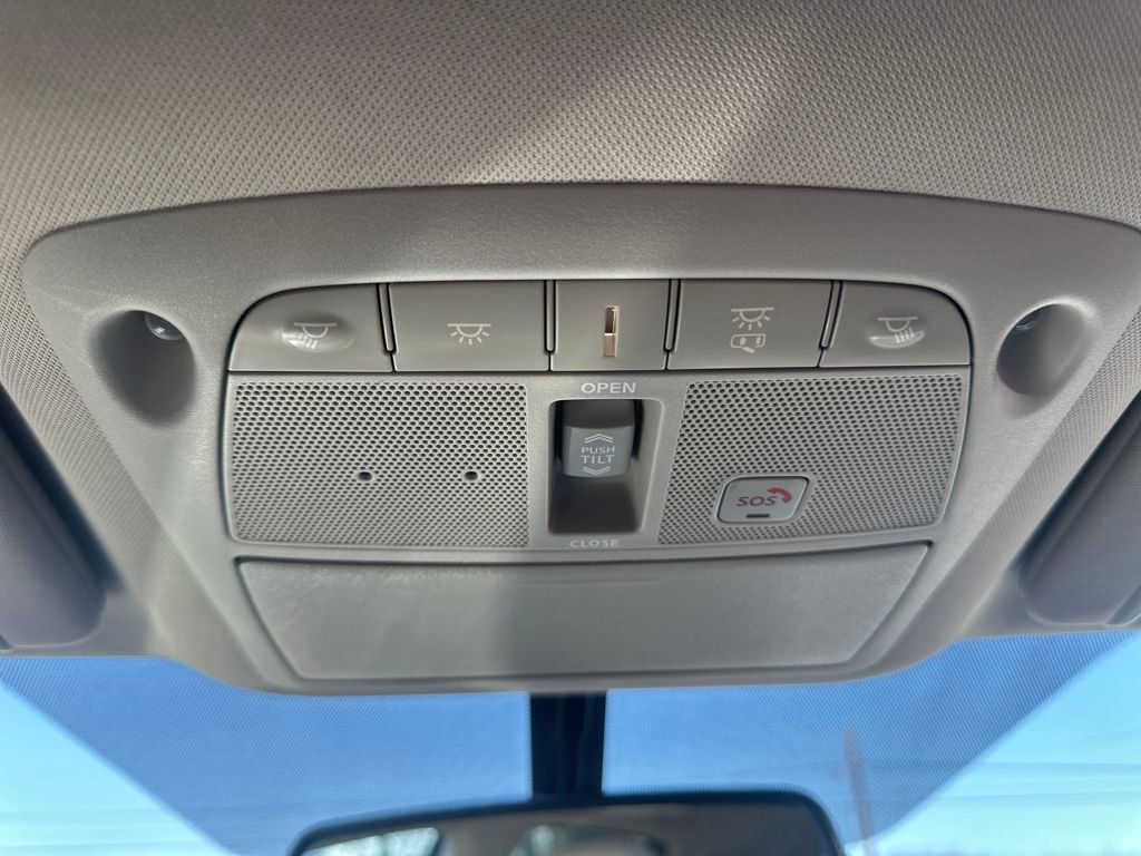 Used 2017 Nissan Murano Platinum w/ Platinum Technology Package image 31