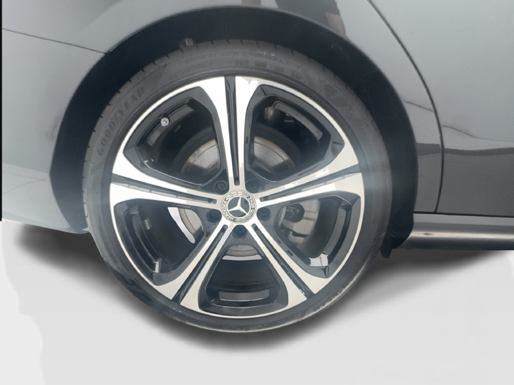 Used 2025 Mercedes-Benz C 300 4MATIC Sedan image 14