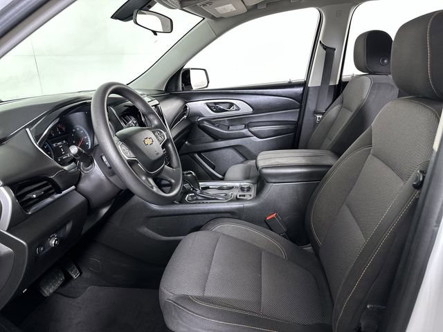 Used 2018 Chevrolet Traverse LS w/ LPO, Cargo Package FWD image 20