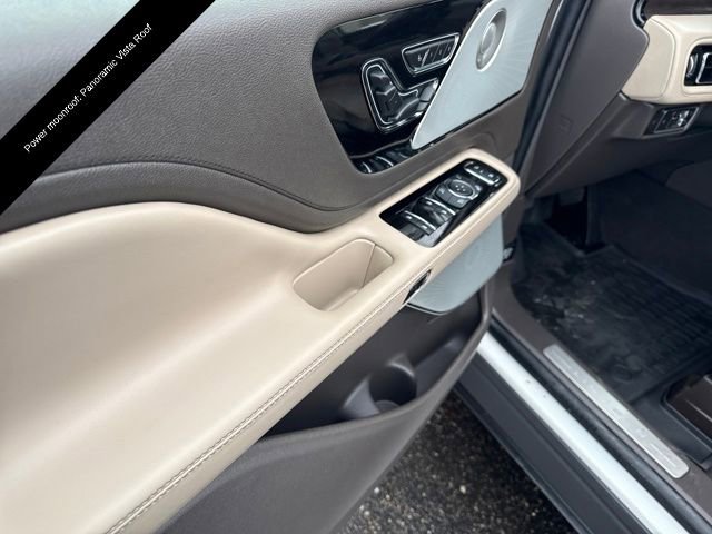 Certified 2023 Lincoln Aviator Reserve w/ Equipment Group 201A image 16