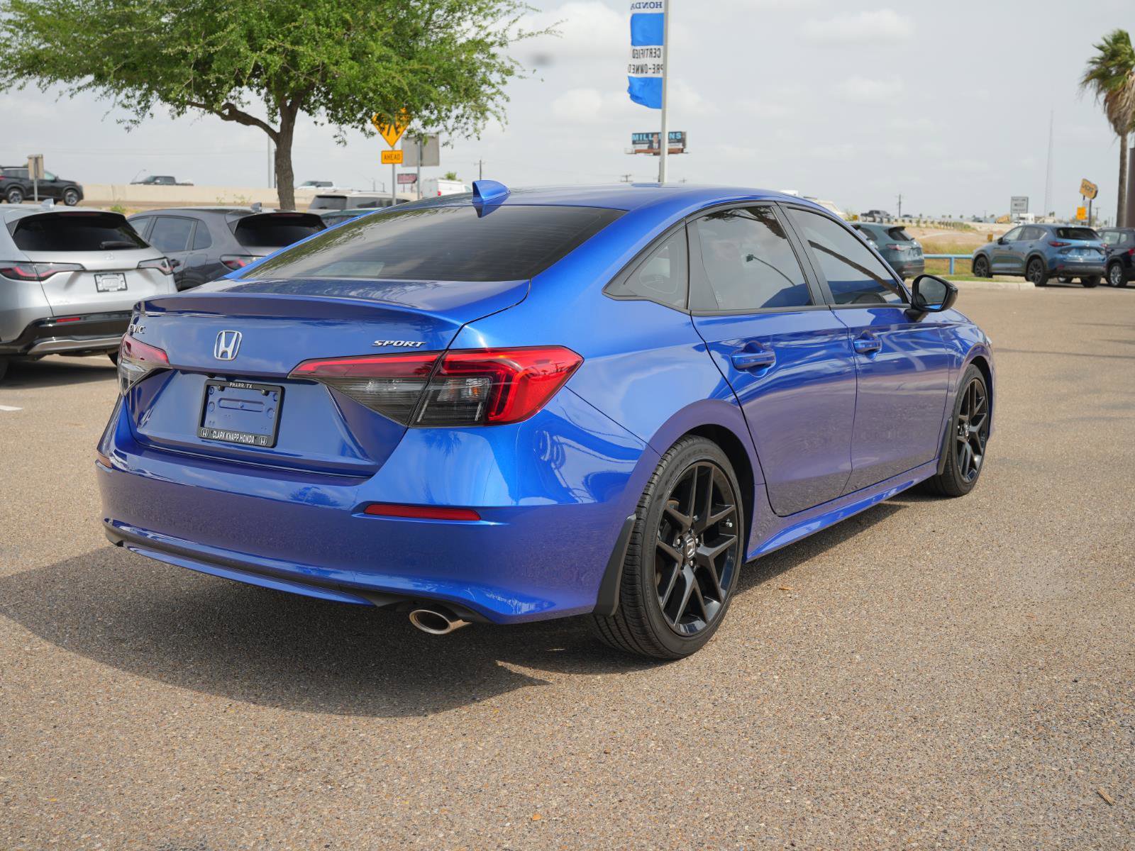 Used 2024 Honda Civic Sport image 5