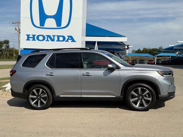 Certified 2025 Honda Pilot Elite image 2