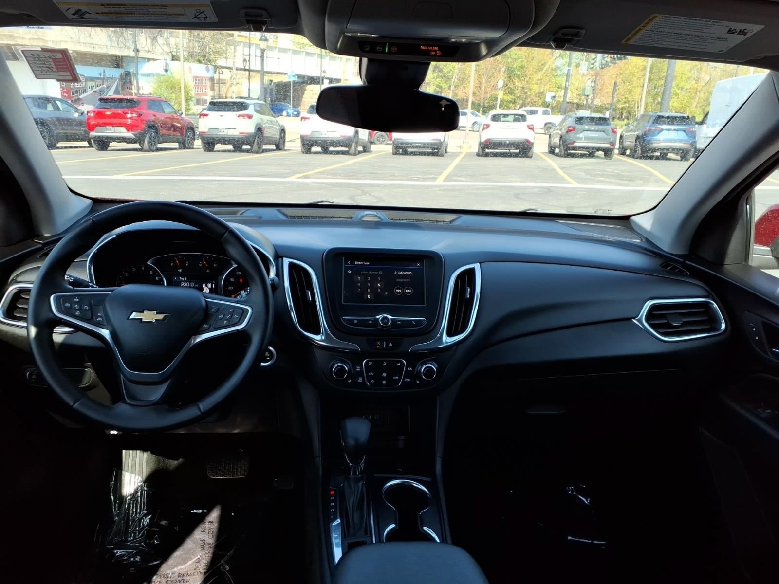 Used 2023 Chevrolet Equinox LT AWD/4WD image 14