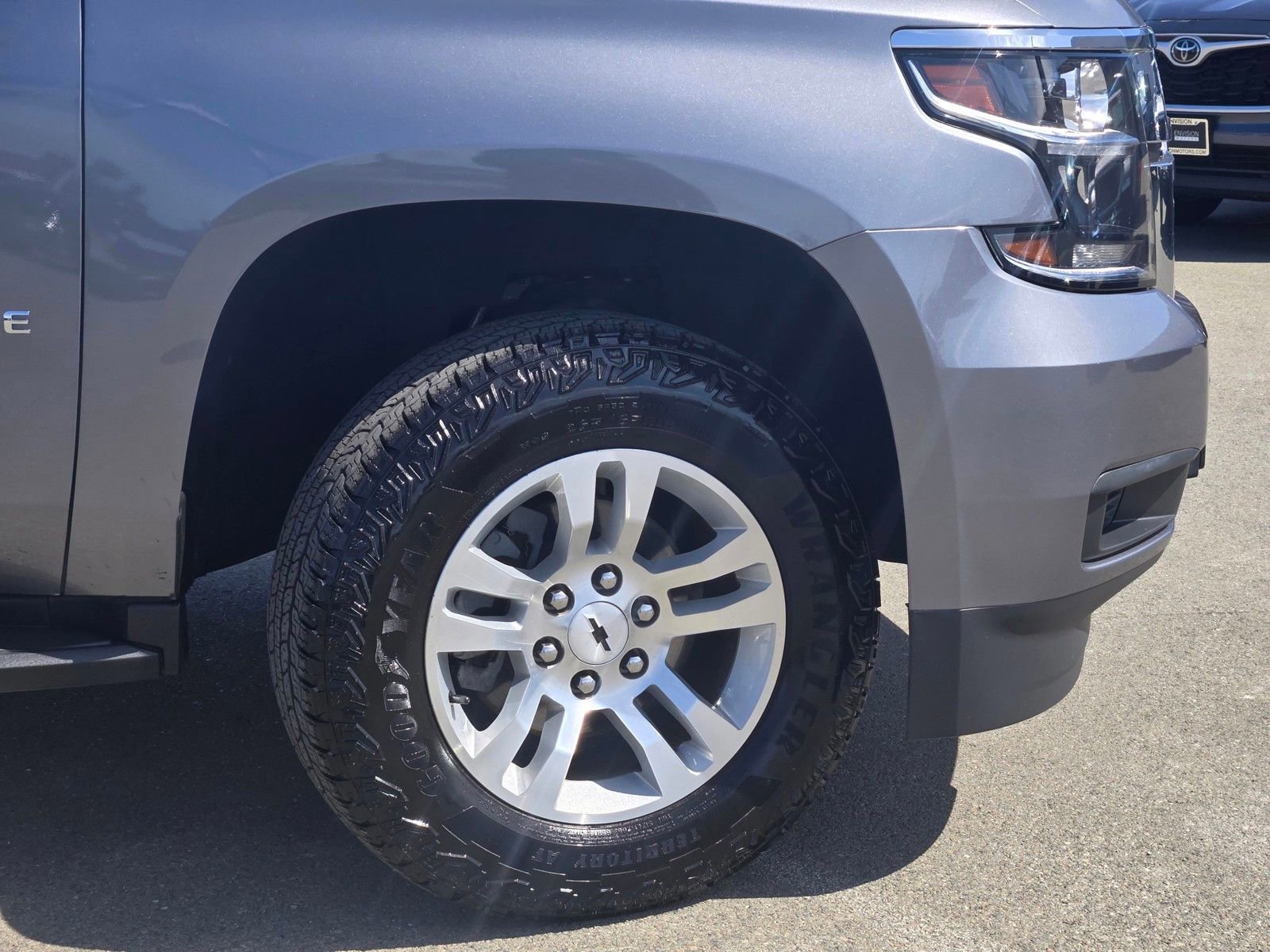 Used 2018 Chevrolet Tahoe LS RWD image 9